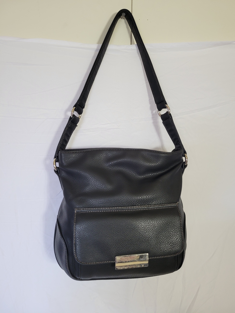 Everyday Black Pebbled Shoulder Bag with Front Flap Pocket